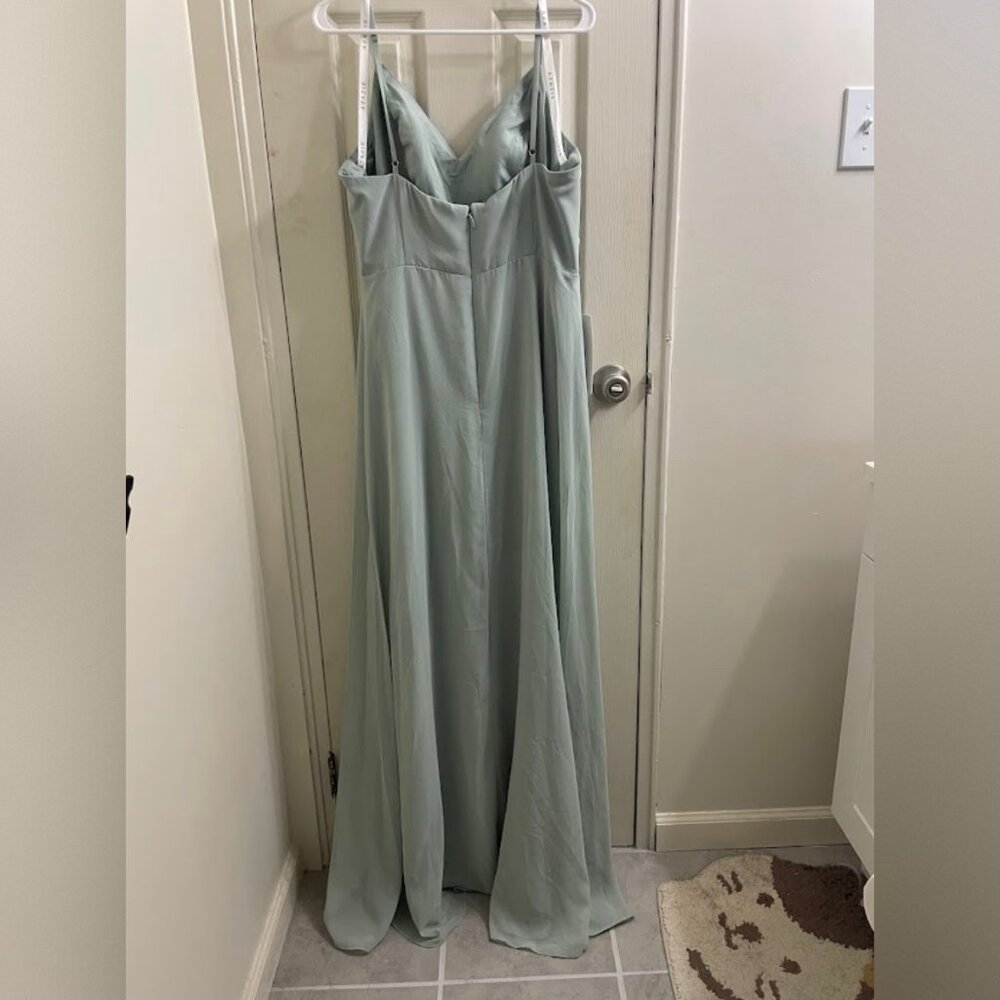 NWT Azazie Emerald A-Line Ruffled Chiffon Dress in Agave - Picture 6 of 15